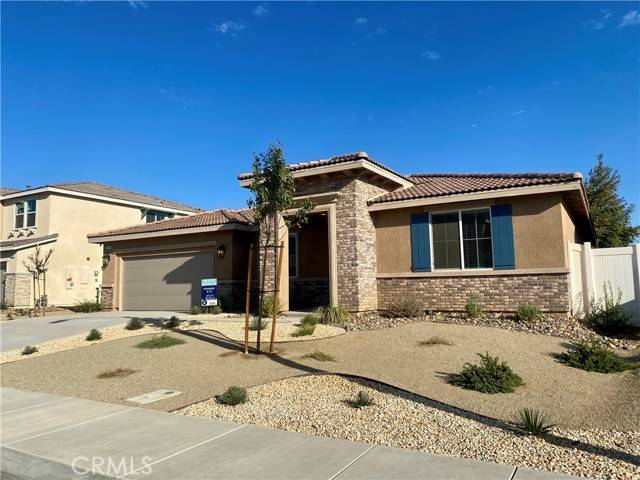 Palmdale, CA 93551,2319 Desert Agave Street