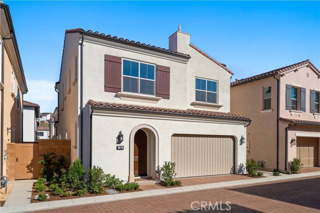 Irvine, CA 92618,108 Glydon