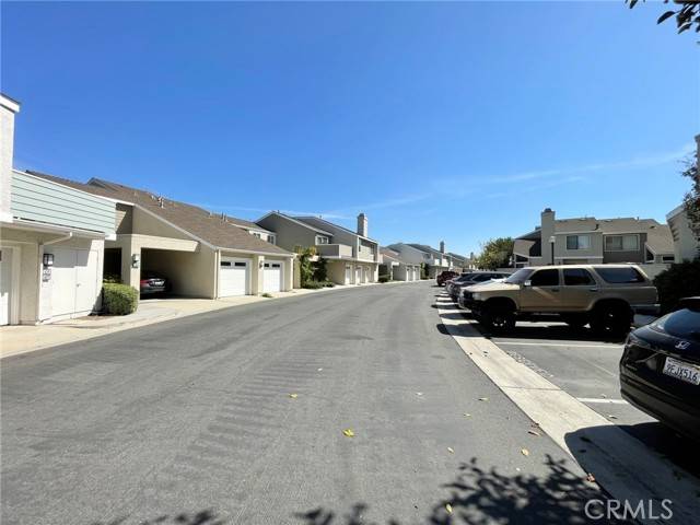 Irvine, CA 92606,443 Deerfield Avenue #133