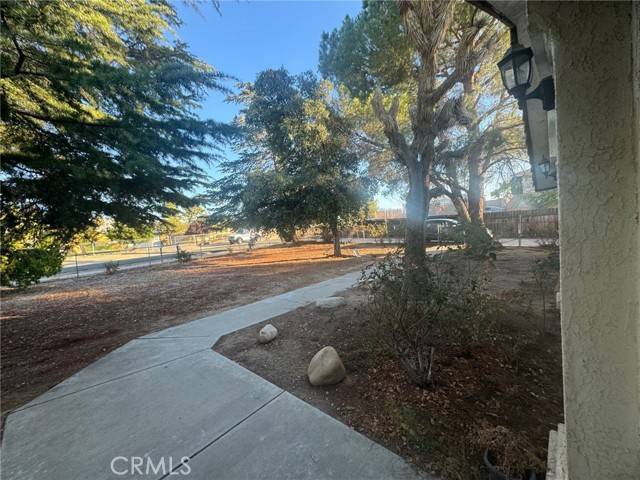 Hesperia, CA 92345,8898 Guava Avenue