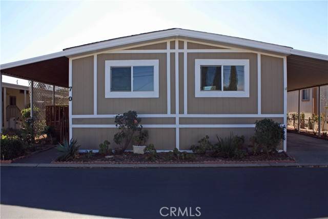 Corona, CA 92882,307 S Smith #70