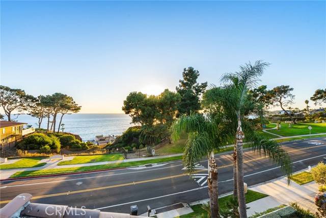 Dana Point, CA 92624,35002 Camino Capistrano