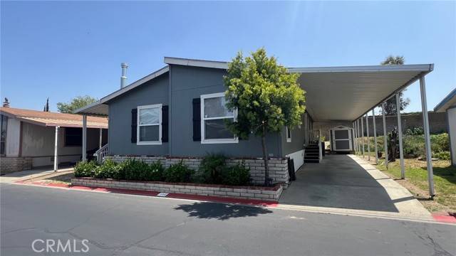 Ontario, CA 91761,1456 E Philadelphia #230