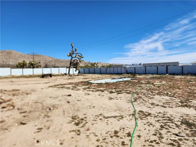 Yucca Valley, CA 92284,7248 Scarvan