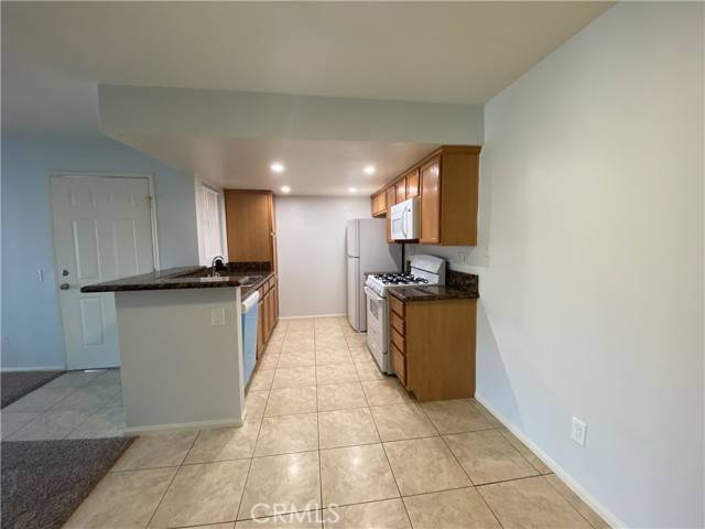 Riverside, CA 92507,1333 Massachusetts Avenue #203