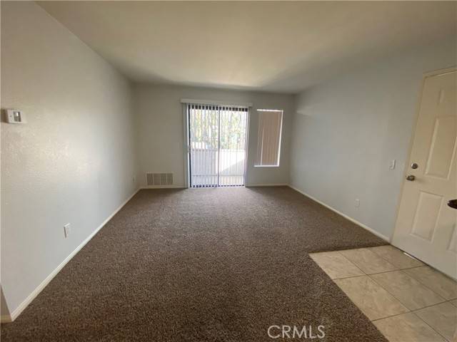 Riverside, CA 92507,1333 Massachusetts Avenue #203