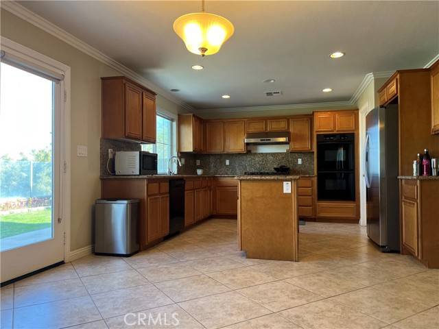 Chino Hills, CA 91709,16657 China Berry Court