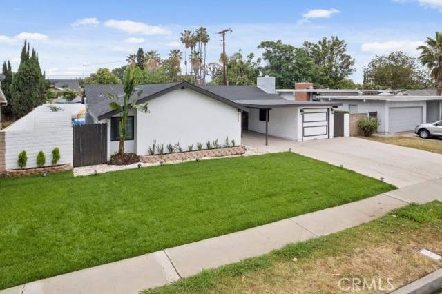 Fullerton, CA 92832,728 W Maplewood Avenue