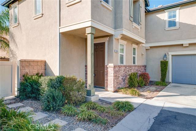Eastvale, CA 92880,5853 Silveira Street