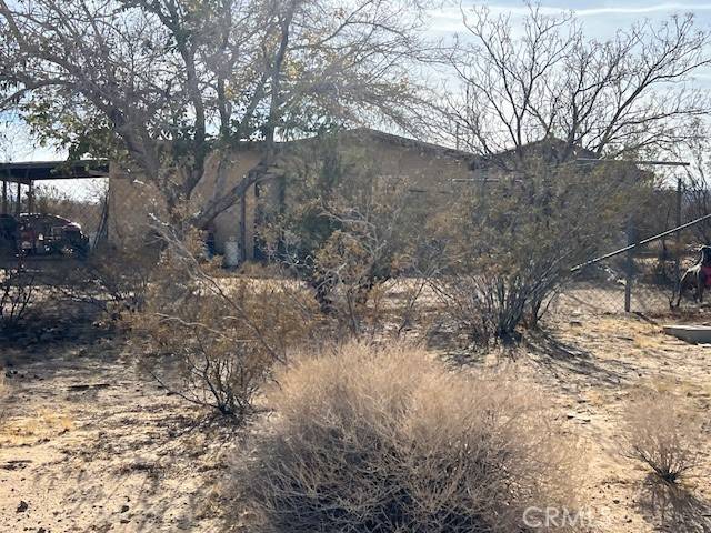 Landers, CA 92285,1567 Dakota Lane