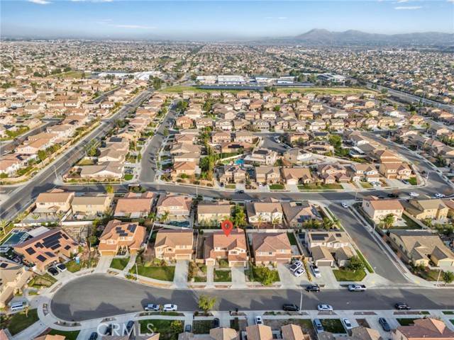 Eastvale, CA 92880,6846 Riverglen Court