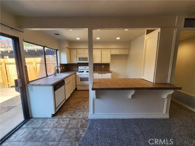 San Dimas, CA 91773,717 Knollwood Lane