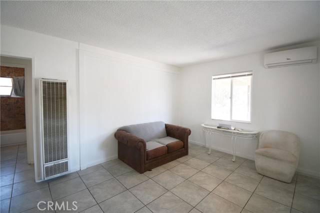 Ontario, CA 91764,1053 E D St