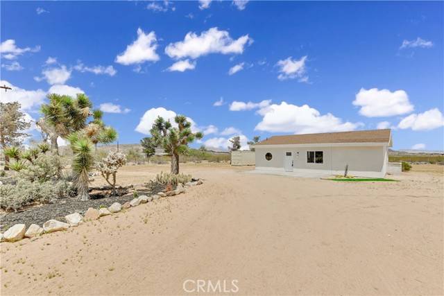Landers, CA 92285,1809 Delgada Avenue