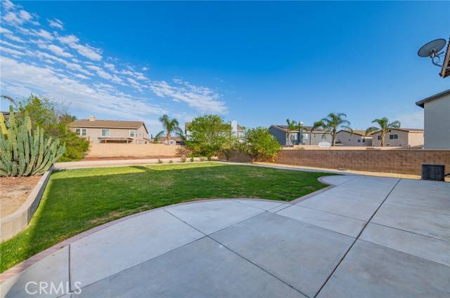 Eastvale, CA 92880,6458 Cattleman Drive