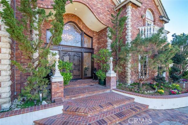 Diamond Bar, CA 91765,23624 Falcons View Drive