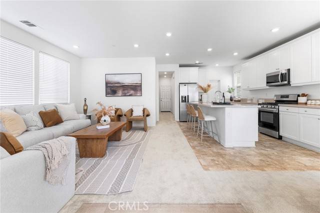 Ontario, CA 91762,5572 Valencia Dr