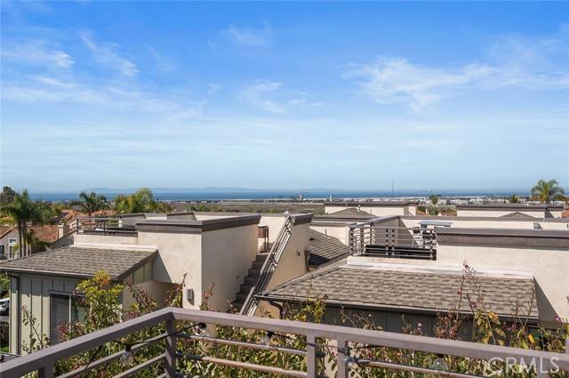 Costa Mesa, CA 92627,1807 Coastal Way