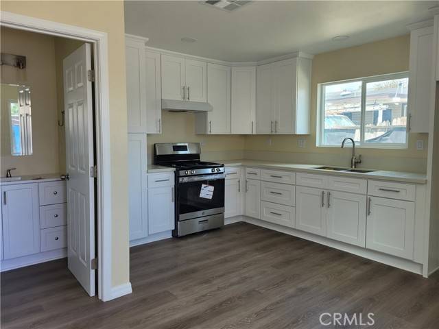 Ontario, CA 91764,140 N Campus Avenue #B