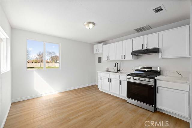 Palmdale, CA 93550,547 E Avenue P14