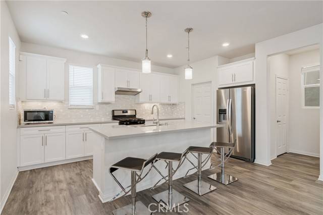 Van Nuys, CA 91405,14714 Sherman Way