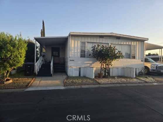 Rialto, CA 92376,2744 W Rialto #42