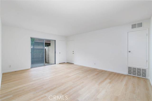 Mission Viejo, CA 92692,25789 Marguerite #D102
