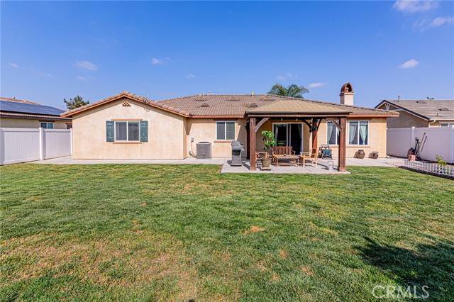 Eastvale, CA 92880,7645 Swan Creek Drive