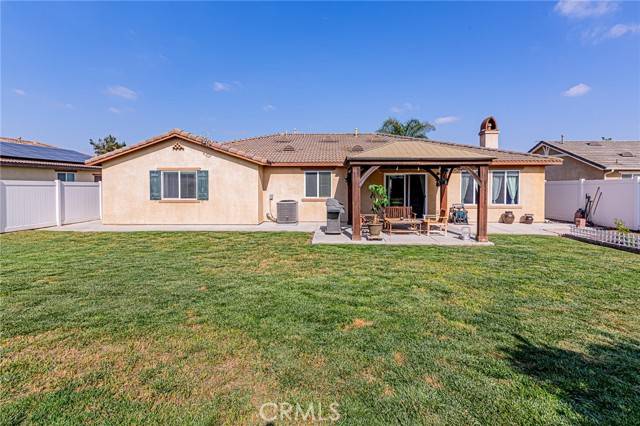 Eastvale, CA 92880,7645 Swan Creek Drive