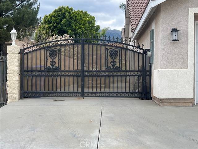 Rialto, CA 92377,4012 Larkspur Avenue