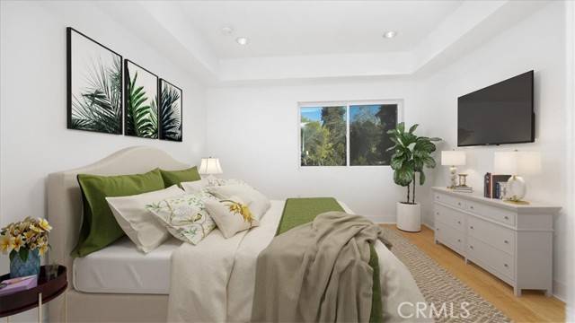 Studio City, CA 91604,13004 Valleyheart Drive #205