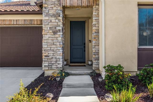Ontario, CA 91762,2670 E Embry Lane