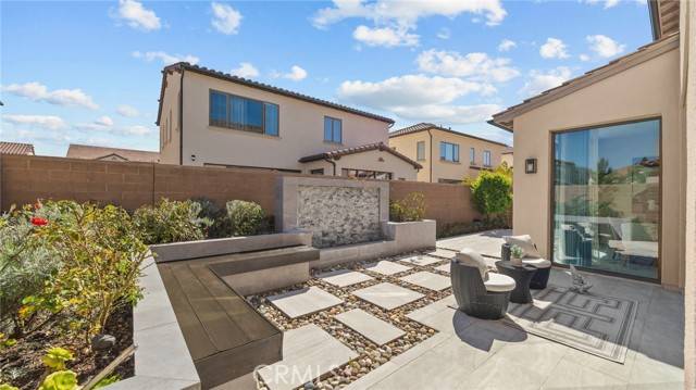 Irvine, CA 92602,106 villa ridge