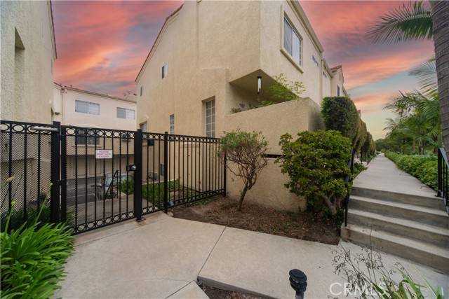 Carson, CA 90745,401 W 220th Street #58