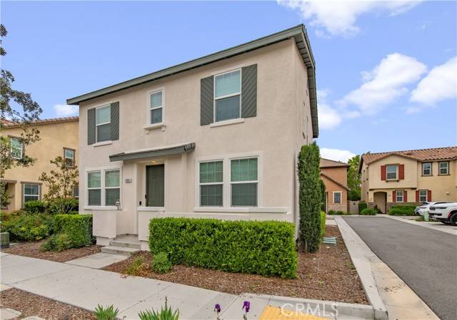 Eastvale, CA 92880,5961 Silveira Street