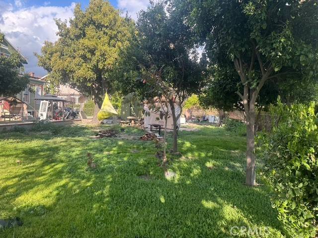 Pomona, CA 91767,850 E Columbia Avenue