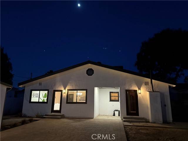 Van Nuys, CA 91406,17037 Covello Street