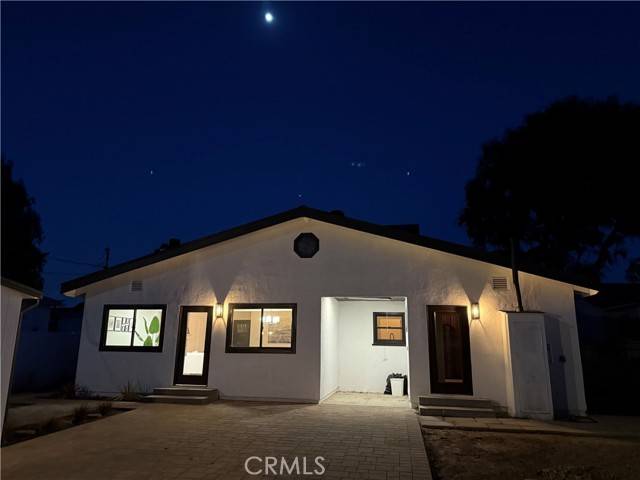 Van Nuys, CA 91406,17037 Covello Street