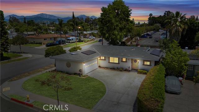Covina, CA 91723,180 N De Lay Avenue
