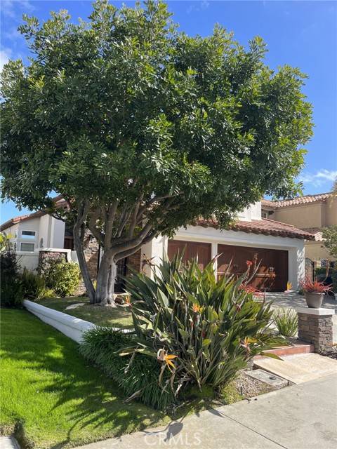 Laguna Niguel, CA 92677,29656 Seriana