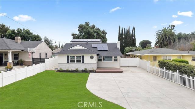 Glendora, CA 91741,420 W Bennett Avenue