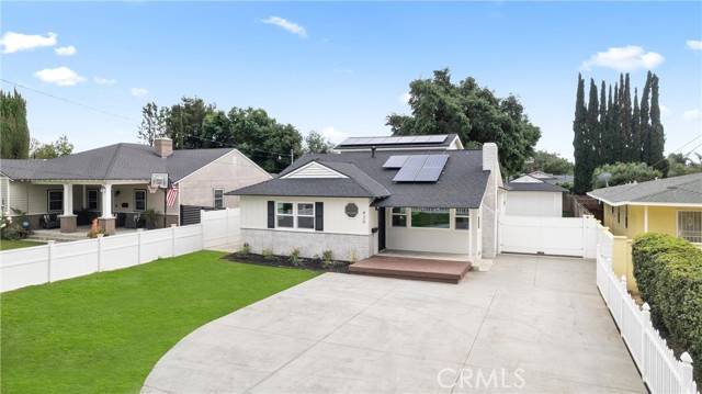 Glendora, CA 91741,420 W Bennett Avenue