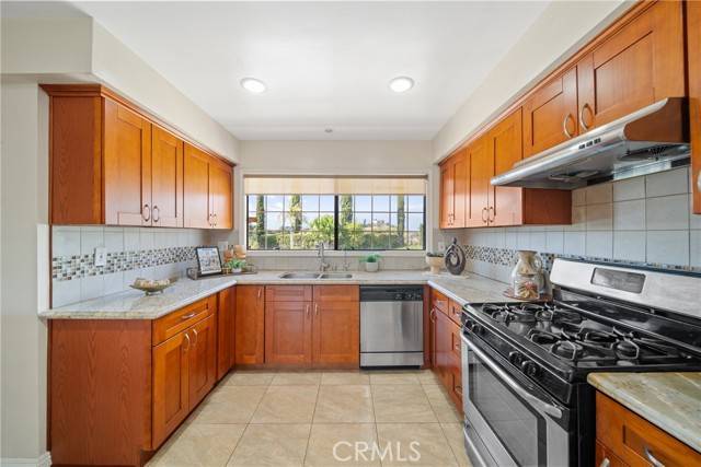 Monterey Park, CA 91754,979 Ridgecrest Street