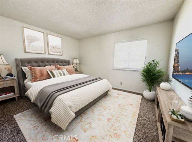 Commerce, CA 90040,5533 E Mission Way