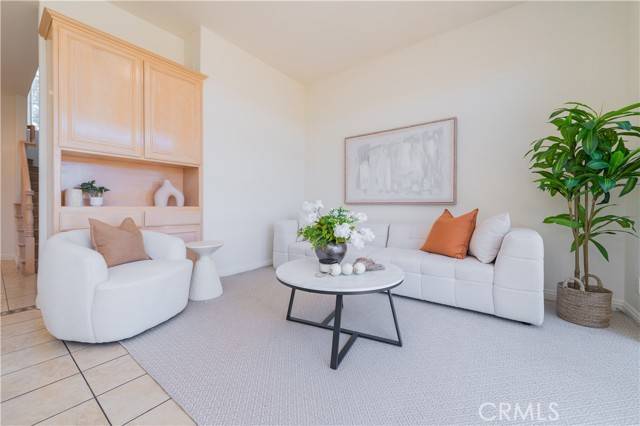 Walnut, CA 91789,338 Calle Vista