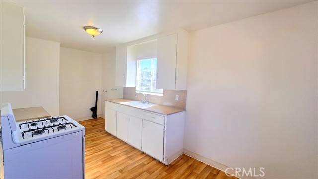 Upland, CA 91786,384 N 9th Avenue