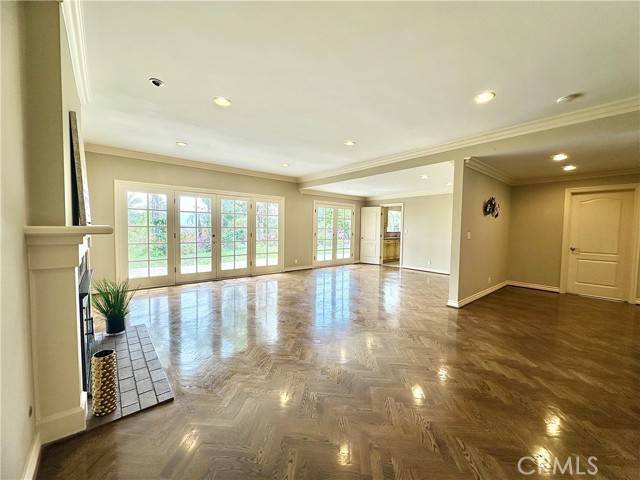 La Canada Flintridge, CA 91011,5703 Evening Canyon Drive