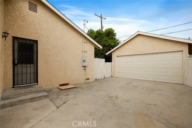 Downey, CA 90242,12241 Glynn Avenue