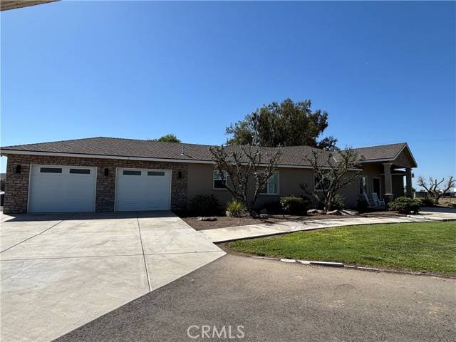 Kingsburg, CA 93631,169 S 6th Avenue