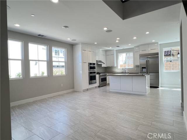 Placentia, CA 92870,579 Patten Avenue